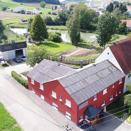 Zur Dorfmuhle Hostel Aislingen Екстериор снимка