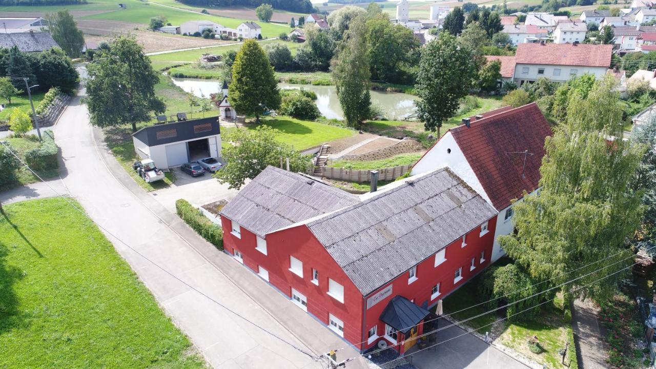 Zur Dorfmuhle Hostel Aislingen Екстериор снимка